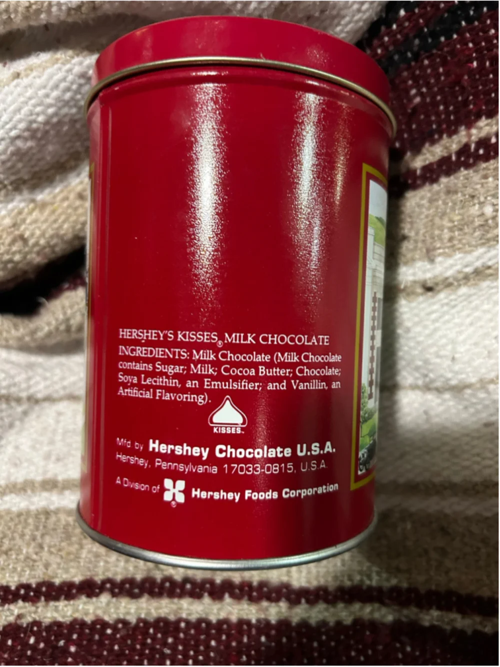 Hershey's Kisses Vintage 1990 Hometown Series #4 Milk Chocolate Tin